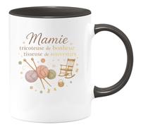 quotedazur - MugMamie tricoteuse de bonheur et tisseuse de souvenirs - Tasse Cadeau Mamie Femme - Noir/Céramique