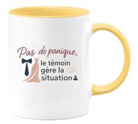quotedazur - MugPas de panique, le témoin gère la situation - Tasse Cadeau Témoin de mariage Homme - Jaune/Céramique