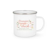 quotedazur - MugPremière année : check ! Prochaine étape : ne pas rétrécir au lavage - Tasse Cadeau Noces de coton Femme - Blanc/Emaillé