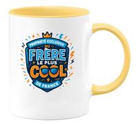 quotedazur - MugPropriété exclusive du frère le plus cool de France - Tasse Cadeau Frère Homme - Jaune/Céramique