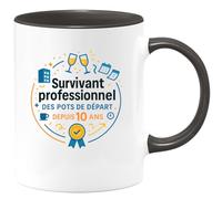 quotedazur - MugSurvivant professionnel des pots de départ depuis 10 ans - Tasse Cadeau Collègue Homme - Noir/Céramique