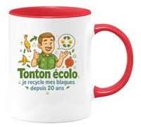 quotedazur - MugTonton écolo : je recycle mes blagues depuis 20 ans - Tasse Cadeau Tonton Homme - Rouge/Céramique