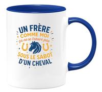 quotedazur - MugUn frère comme moi, ça ne se trouve pas sous le sabot d'un cheval - Tasse Cadeau Frère Homme - Bleu/Céramique