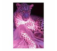 QUSAAOU Reproductions D'Art Mural Léopard rose allongé sur de la soie Impressions Sur Toile De ThèMe Animalier Pour Maison Salon Chambre Cuisine Salle De Bain(Rose clair)-80x120cm1 Sans cadre