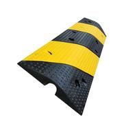QUSYZD Ralentisseur en Caoutchouc, Rampe de ralentissement, Dos d'âne en Caoutchouc, Protection de câble Noire et Jaune, Rampe adaptée aux allées en Asphalte, béton et Gravier,