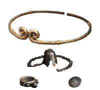 Qxiao Wu Kong Ensemble de 4 pièces Wukong noir à l'échelle 1:1 Cercle doré Bâton Singe King Œuvre d'art décorative Sun Wukong Accessoires de jeu Le serre-tête contraignant Bague Collier Badge Jeu