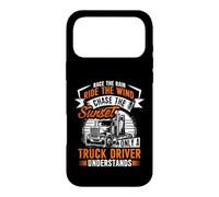Race The Rain Ride The Wind Chase The Sunset Only A Truck Coque pour iPhone 17 Pro Max
