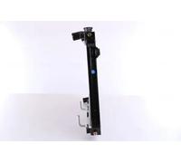 Radiateur d'eau Grille de radiateur soudée 62447 NISSENS pour MAZDA MX-5 I