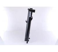 Radiateur d'eau Grille de radiateur soudée 62522 NISSENS pour MERCEDES-BENZ CLK