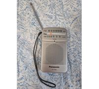 Radio de poche Panasonic RF-P50 / récepteur portable AM/FM 2 bandes, haute se...
