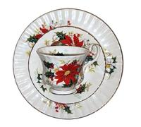 Rahm Magnifique ensemble festif de 3 pièces Royal Albert de la série populaire Poinsettia. Idéal pour la période de Noël et les collectionneurs de porcelaine anglaise élégante.