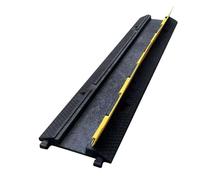 Ralentisseurs en Caoutchouc Robustes, Dos D'âne for La Sécurité, Combinables, Rampe De Protection De Câble d'une Capacité De 22000 LB(1000x220mm)