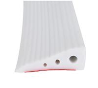 Rampe d'accès antidérapante auto-adhésive en PVC pour fauteuil roulant, seuil de transition découpable pour poussettes, déambulateurs et trottinettes électriques - Durable, format 80 x 2 x 6