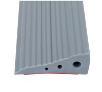 Rampe d'accès antidérapante auto-adhésive en PVC pour fauteuil roulant, seuil découpable pour poussettes, déambulateurs et trottinettes électriques, rampe de transition durable, 70 x 1 x 2 c