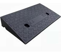 Rampes de seuil d'allée antidérapantes, légères et portables - Rampes de trottoir en plastique for fauteuils roulants, scooters et vélos(50x27x13cm)