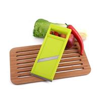 Râpe Manuelle Verte Légumes Ustensile Trancheuse Carottes Concombres Pommes de Terre Accessoire Cuisine Râpe portable en acier inoxydable vert pour concombres