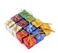RASTKY Coffret Cadeau de Noël Multicolore en Papier Aluminium pour Décoration à Suspendre sur Arbre de Noël, 12 Petites Boîtes Cadeaux de 2,5 Cm pour Hôtel, Restaurant, Bureau, Manoir