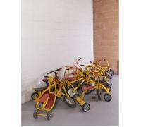 Râtelier mural - MOTTEZ - B059CMUR - Range 6 trottinettes - Crochets pivotants - Charge maxi 100 kg