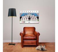Real Madrid - Poster - Plantilla 2020/2021 + 1 paquet de tesa Powerstrips® - contenu 20 pièces