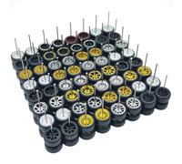 Real Riders Lot de 10 roues et pneus 1/64 en caoutchouc mélangé/aléatoire Compatible avec Hot Wheels et boîte d'allumettes