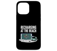 Recharging At The Beach Low Battery Crab Phone Coque pour iPhone 13 Pro Max