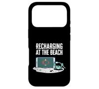 Recharging At The Beach Low Battery Crab Phone Coque pour iPhone 17 Pro