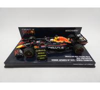 Red Bull RB18 Max Verstappen #1 Japanese GP 2022 World Champion Minichamps 1/43