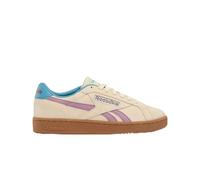 Reebok - Chaussures en cuir - Club C Grounds UK Aged Beige / Berry Chill / Gum pour Femme en Cuir - Taille 36 - Rose Rose 36
