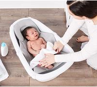 Regalo Baby Basics Baignoire 3 en 1 Grow with Me, marque primée, réglable au fur et à mesure que votre bébé grandit, comprend une écharpe rembourrée en mousse en maille d'air, un crochet de séchage,