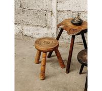 Regis, le tabouret en bois gravé n°411