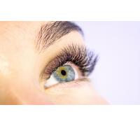 Rehaussement de cils aux produits vegans soin contour de l’œil et soin des cils