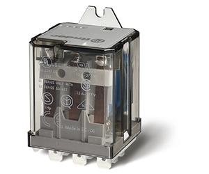 Relais 3PST-NO, 250 VAC, 16 A 62.83.8.230.0300 par Finder