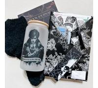 Rendez-vous gothique à l'aveugle avec un livre, pour les amateurs de romans d'amour sombres et d'horreur, comprenant des chaussettes douillettes, un porte-clés et des autocollants (F#)