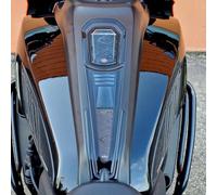 Resin Bike Autocollant Moto Compatibles avec Harley Davidson Pan America 1250 2020-2026. Protection Grip de Réservoir Moto Contre Les Chocs et Les Éraflures. Autocollant 3D Résinés Made in Italy