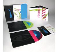 Résurrection Deluxe Édition/24 Page Book/Poster