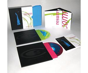 Résurrection Deluxe Édition/24 Page Book/Poster
