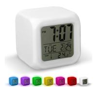 Réveil Numérique Horloge Alarme Forme de Cube Fonctionement Changement de Couleurs