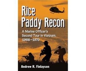 Rice Paddy Recon by Andrew R. Finlayson Andrew R. Finlayson (Auteur)