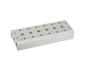 RIEGLER 116269-5520.08-18 Plaque de base multiple pour vannes 5/2-5/3 voies 8 poses, M5, G 1/8, 1 pièce