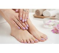 Rituel beauté des pieds avec pose de vernis semi-permanent