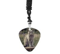 RLDOBOFE Collier de médiator de guitare chat gris dans un champ de fleurs, pendentif pour femme, collier de musique de guitare pour homme, collier de musique rock personnalisé avec chaîne, médiators