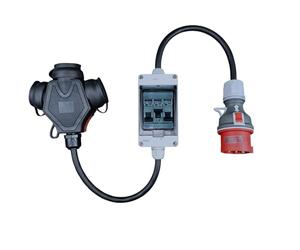 RoadEu | Adaptateur CEE 32A 5P vers Triple Prise 230V 2P+E | Coffret IP44 avec 3 Disjoncteurs C16 | Câble Caoutchouc 1 m | Distribution Sécurisée pour Chantier & Camping