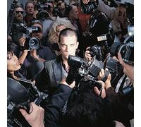 Robbie Williams – Life Thru a Lens