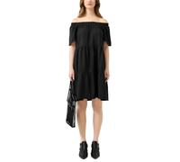 Robe à Plusieurs Niveaux avec Encolure Carmen