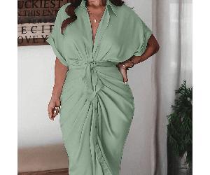 Robe chemise plissée de couleur unie grande taille, robe maxi pour femmes. Belles robes pour les événements, les tenues de villégiature et les occasions formelles pour femmes. Dernière à la mode en ma
