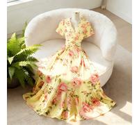 Robe courte à manches courtes, col en V et taille marquée, imprimé floral rose. Élégante pour le quotidien, les vacances, les déplacements, la Saint-Valentin, les sorties, le style de rue français, le