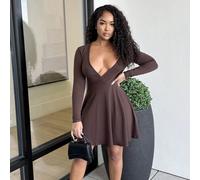 Robe de femme simple séduisante d'avant-garde à col en V, mini robe courte, robes d'automne pour vêtements du Nouvel An L,M,S,XLUnicoloreTissu tricoté