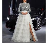 Robe de mariée élégante à col montant pour les mariées, avec un corsage ajusté décoré de sequins et une jupe à plusieurs couches de tulle contrastante - parfaite pour les banquets de mariage, les séan