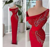 Robe de mariée rouge élégante, longue, 2026, robe de soirée pour invitée de mariage ornée de cristaux, robe de soirée en satin à épaules dénudées, robes de cérémonie sur mesure Bleu marine