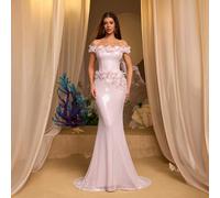 Robe de soirée élégante et luxueuse avec épaules dénudées, ornée de sequins scintillants et d'une broderie florale 3D sur le décolleté, avec une taille maintenue par des baleines et une jupe plissée à